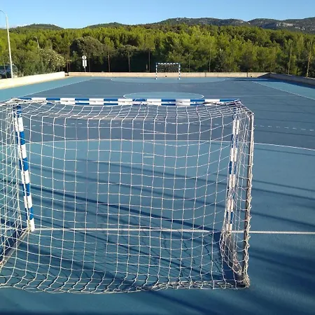 Planika 2 زافالاتيكا