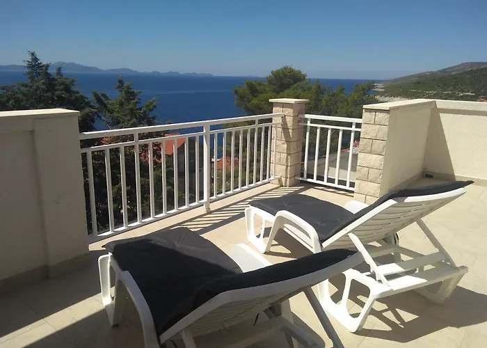 Planika 2 Zavalatica